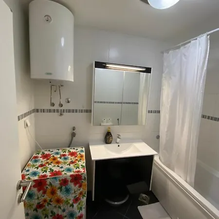 Pleasure Lux1 * Belgrade