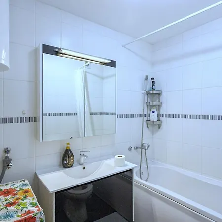 Pleasure Lux1 * Belgrade