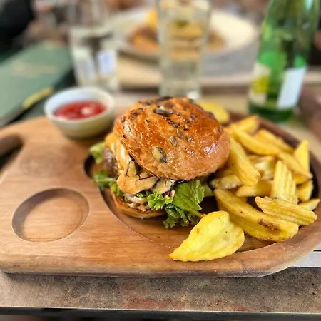 Pleasure Lux1 Belgrade