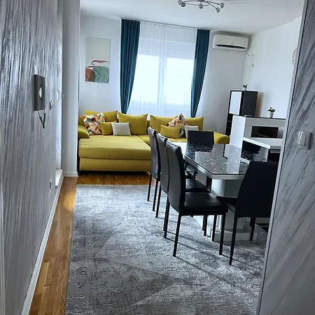 Pleasure Lux1 Apartment *