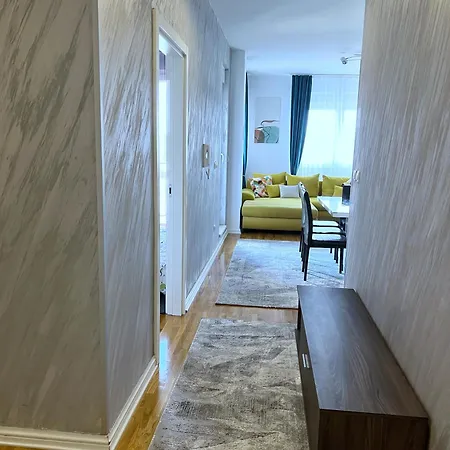 Apartment Pleasure Lux1 *