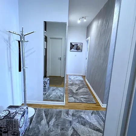 Pleasure Lux1 Belgrade